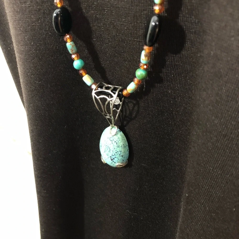 AD LOPEZ 37” Necklace with Pendant - Picture 4 of 7